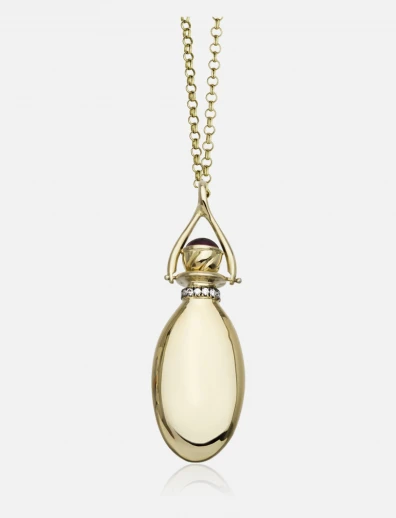 Amphora with Diamond