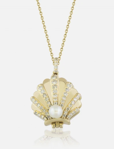 Shell Diamond Locket