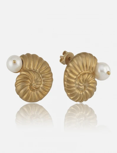 Pearl Snail Shell Earring