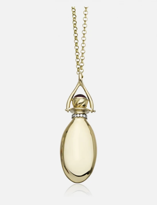 Amphora with Diamond