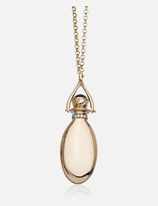 Amphora with Diamond