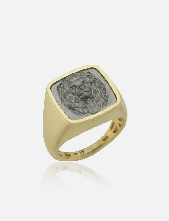 Leo Ring
