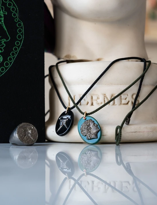 Helmet Onyx Necklace