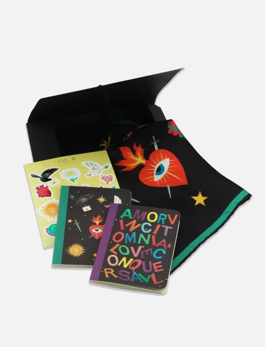 Amor Vincit Omnia Mini Set