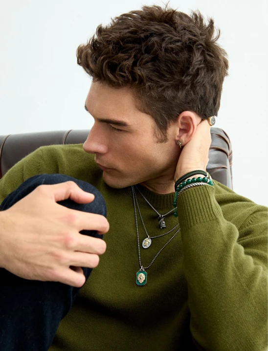 Skull Green Carnelian Bracelet